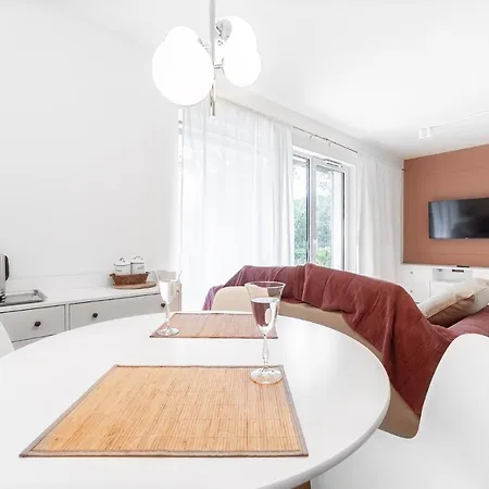 Parkowy Zakatek Na Starowce דירה